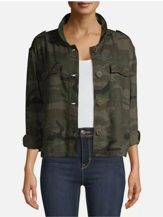 Time and Tru Jackets & Blazers - NWOT Time and Tru Olive Green Camo Utility Jacket
